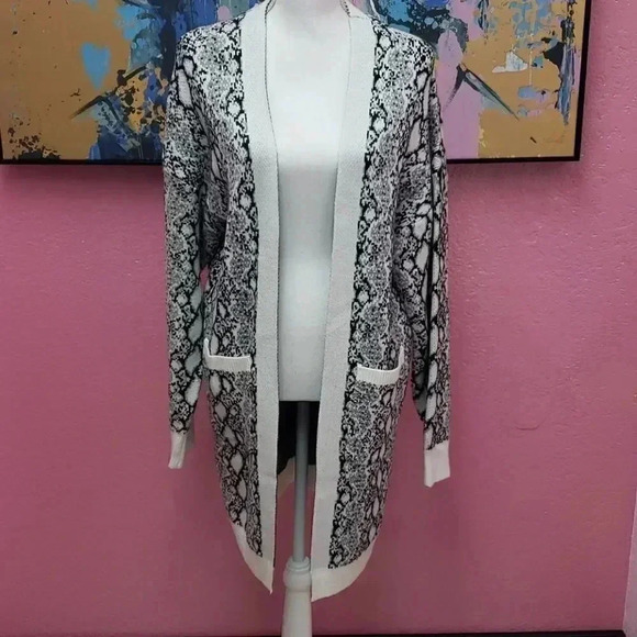 Snakeskin Long Cardigan/Sweater  - Picture 1 of 4